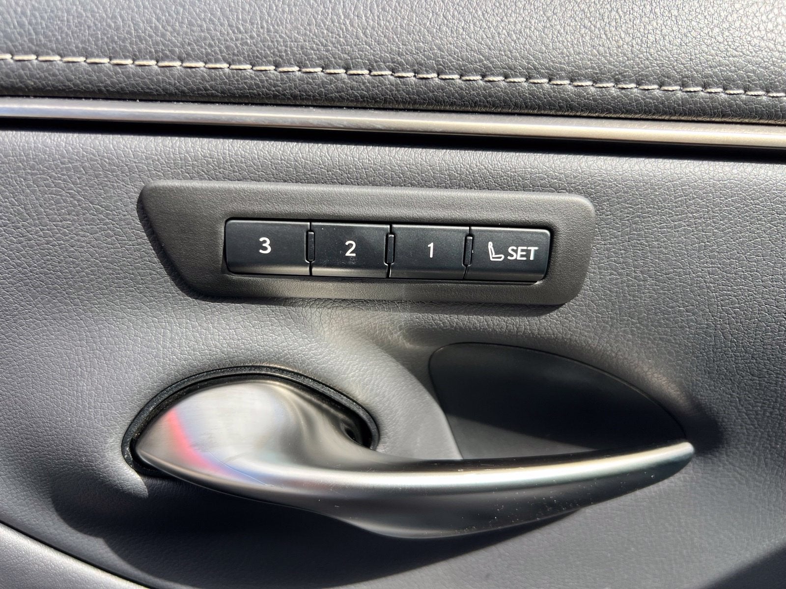 2020 Lexus ES 300h