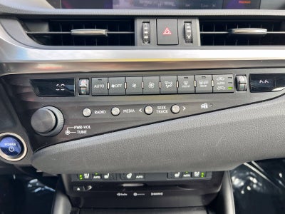 2020 Lexus ES 300h