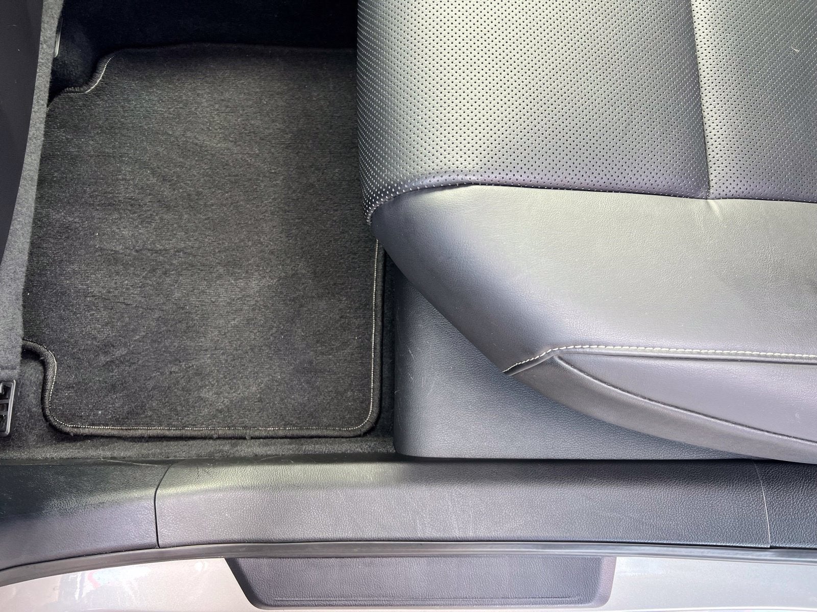 2020 Lexus ES 300h