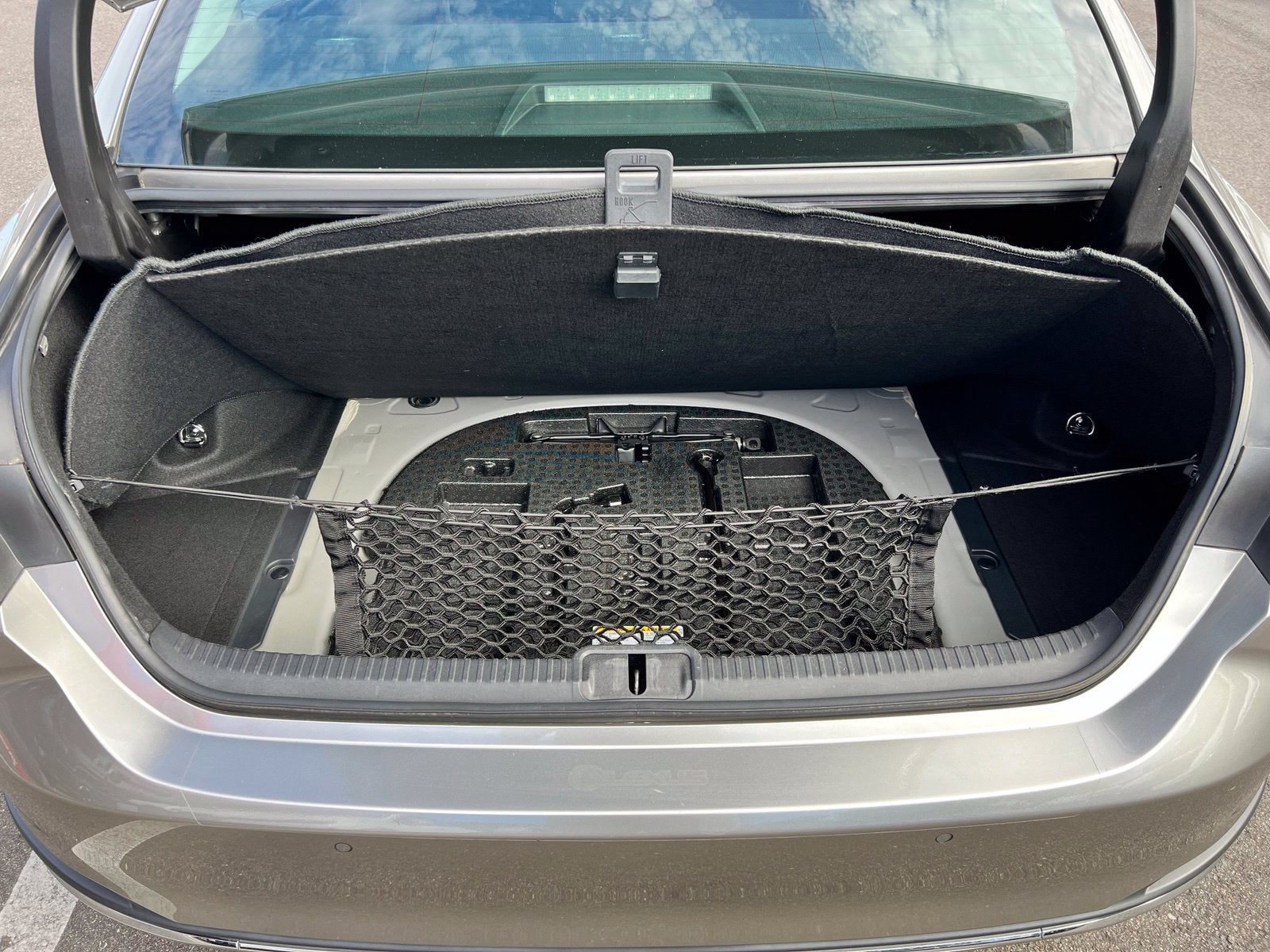 2020 Lexus ES 300h