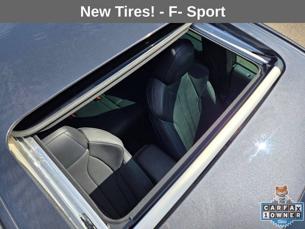 2022 Lexus ES 300h F-Sport