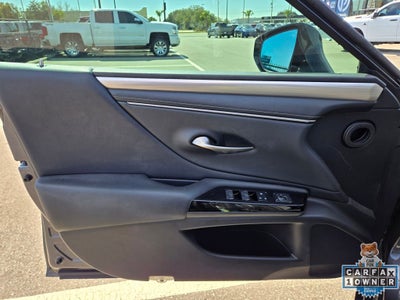 2022 Lexus ES 300h F-Sport