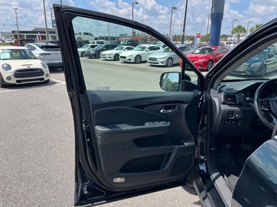 2020 Honda Pilot Touring 8 Passenger