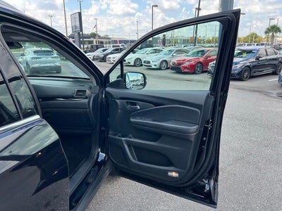 2020 Honda Pilot Touring 8 Passenger