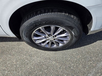 2022 Buick Enclave Essence