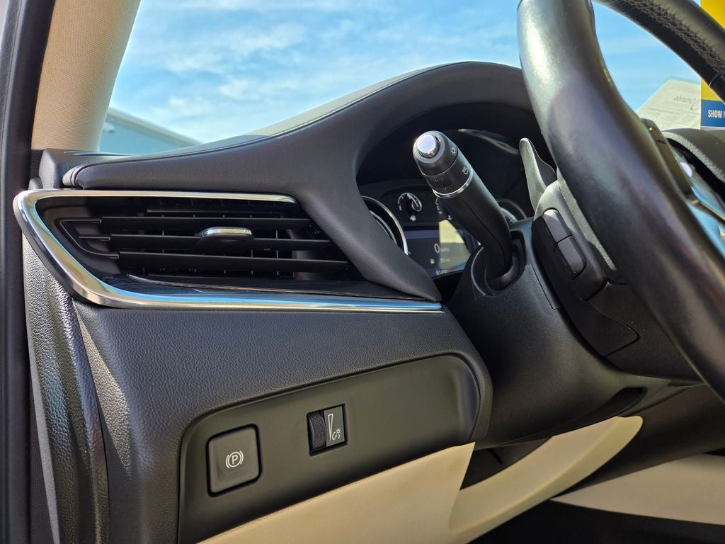 2022 Buick Enclave Essence