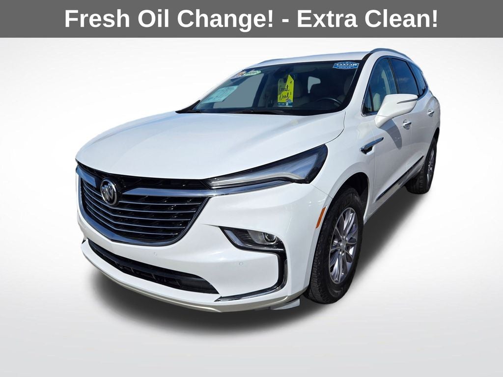 2022 Buick Enclave Essence