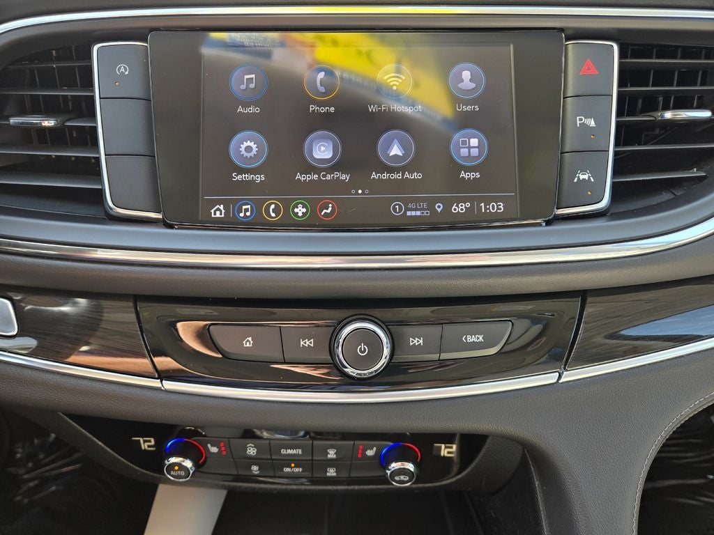 2022 Buick Enclave Essence