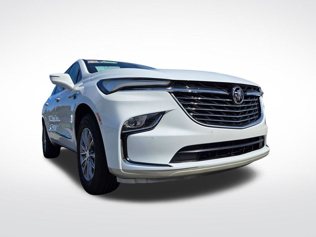 2022 Buick Enclave Essence