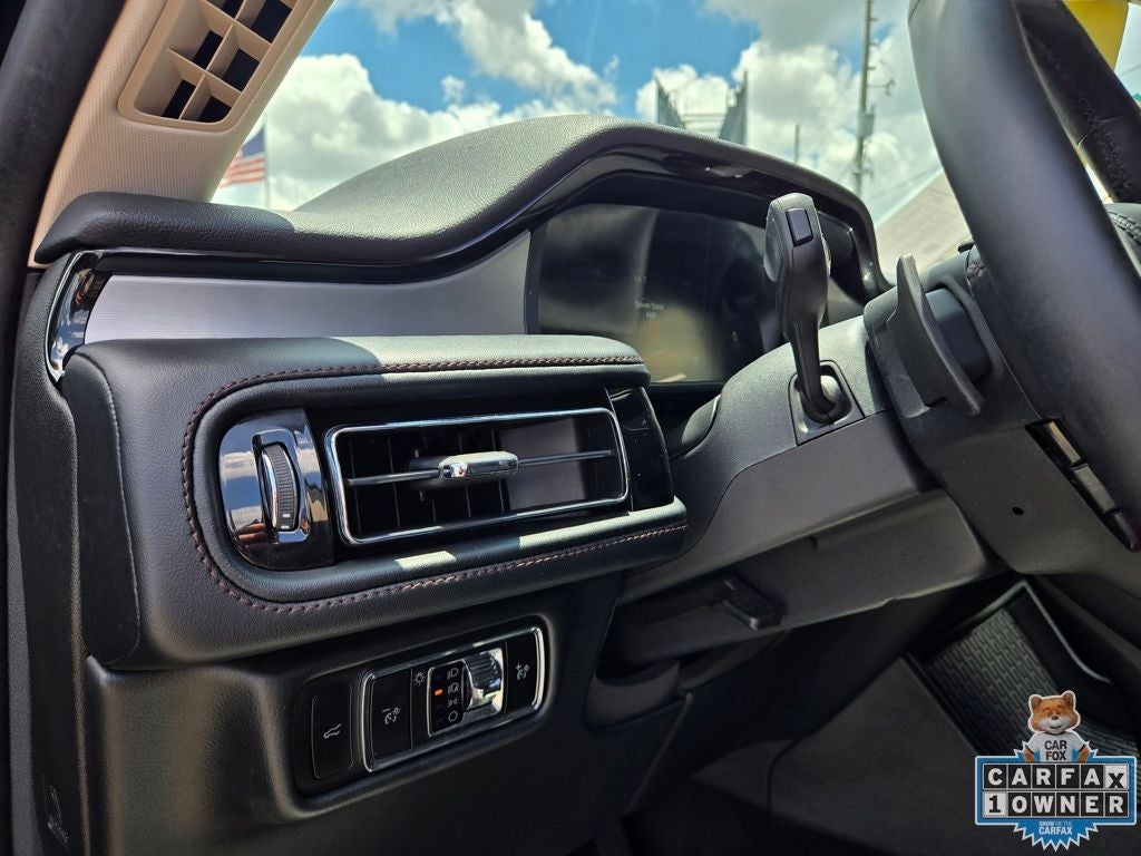 2023 Lincoln Aviator Standard