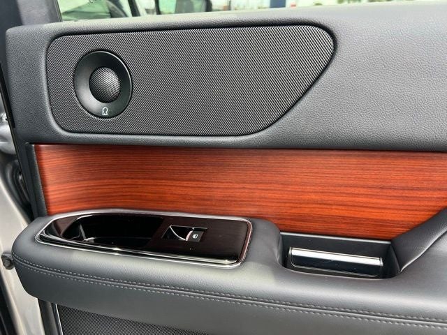 2022 Lincoln Navigator L Reserve