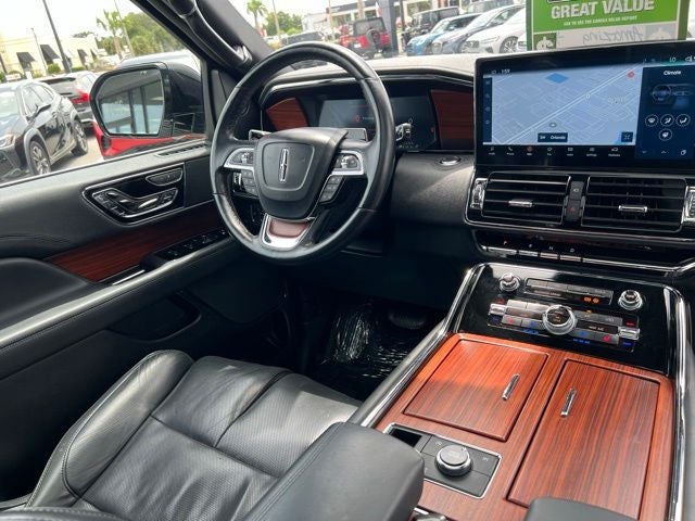 2022 Lincoln Navigator L Reserve