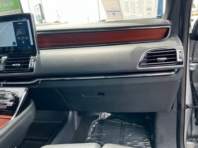 2022 Lincoln Navigator L Reserve