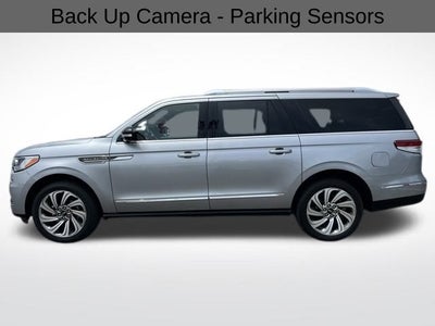 2022 Lincoln Navigator L Reserve