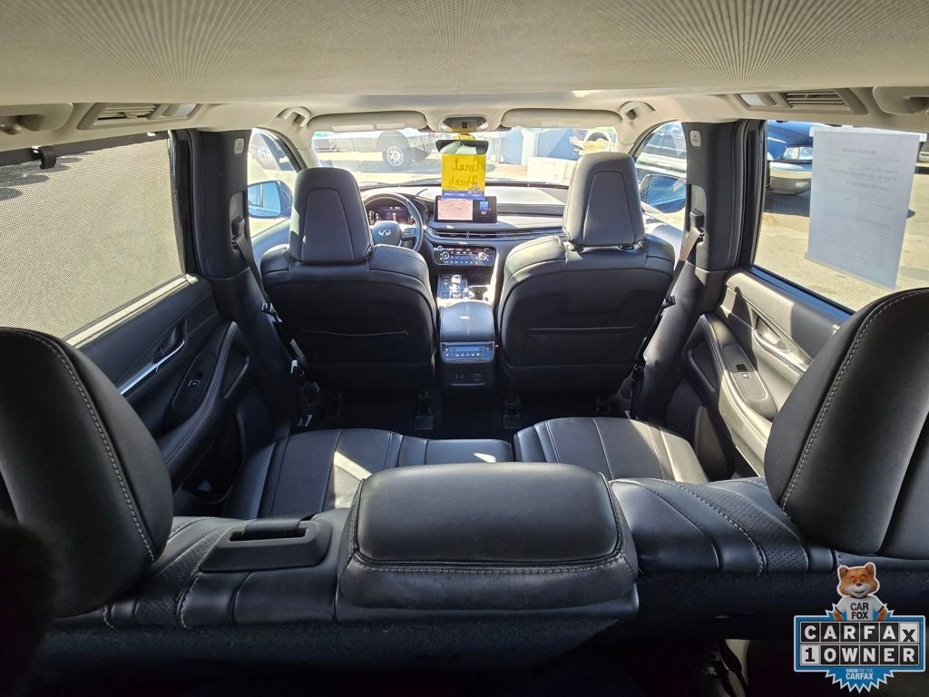 2023 INFINITI QX60 LUXE