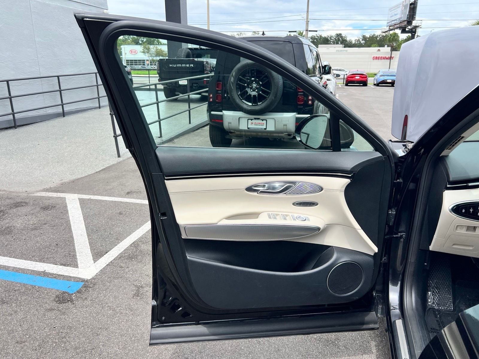 2024 Genesis GV70 2.5T