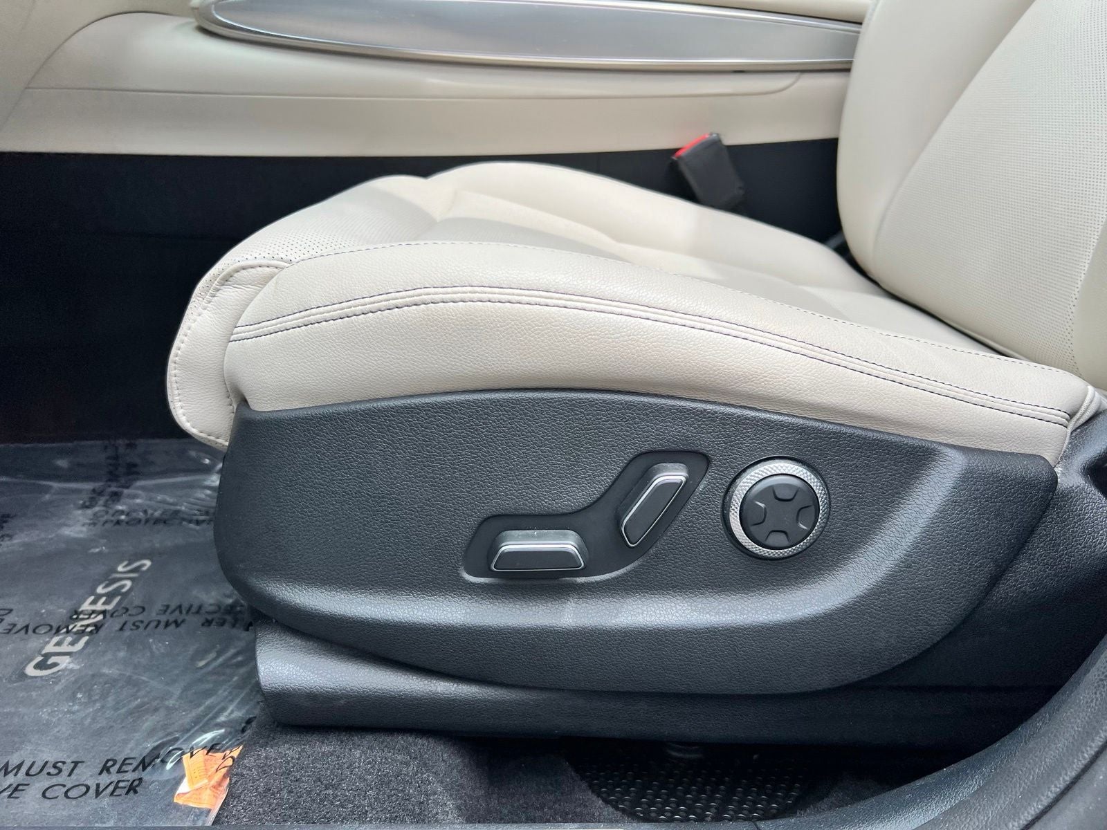 2024 Genesis GV70 2.5T