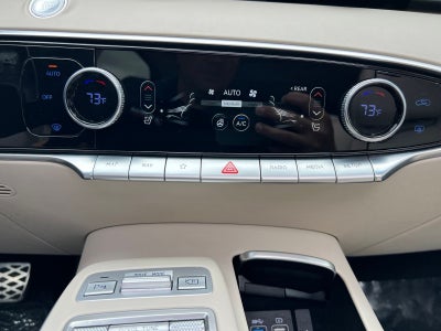 2024 Genesis GV70 2.5T