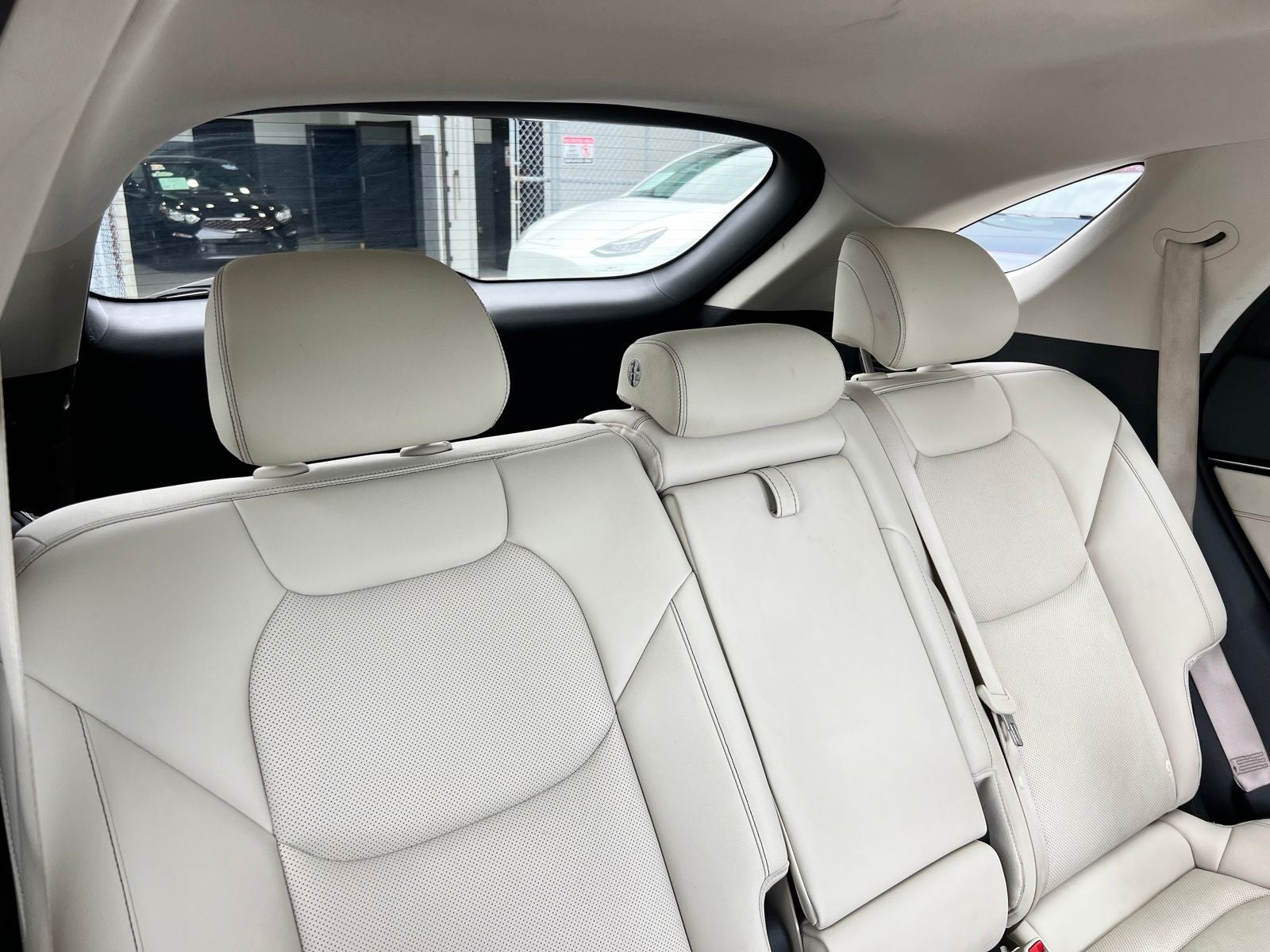 2024 Genesis GV70 2.5T
