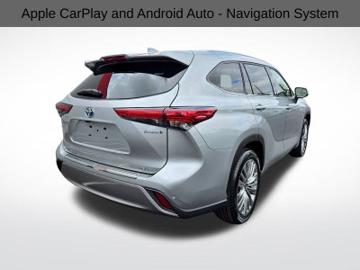 2023 Toyota Highlander Hybrid Platinum