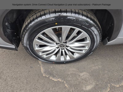 2023 Toyota Highlander Hybrid Platinum