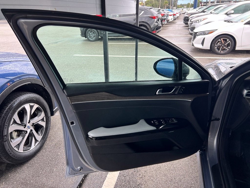 2021 Kia K5 EX