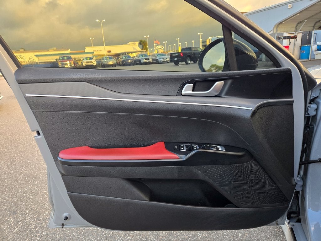2021 Kia K5 GT-Line