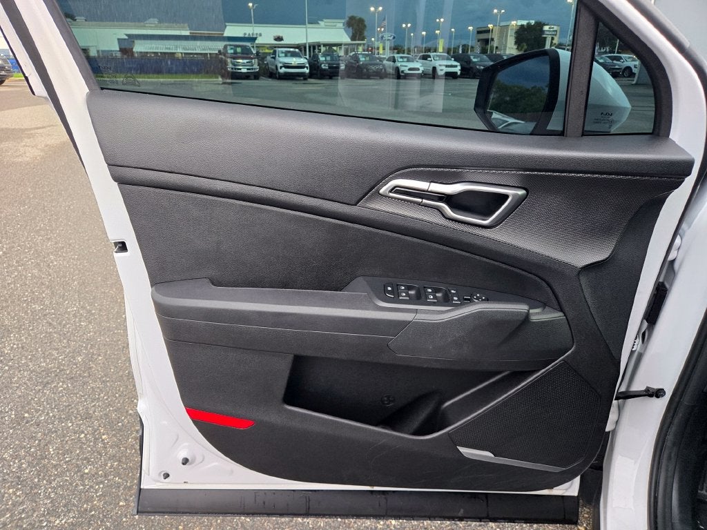 2025 Kia Sportage LX