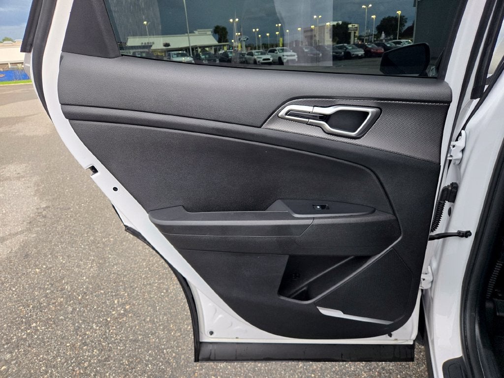 2025 Kia Sportage LX