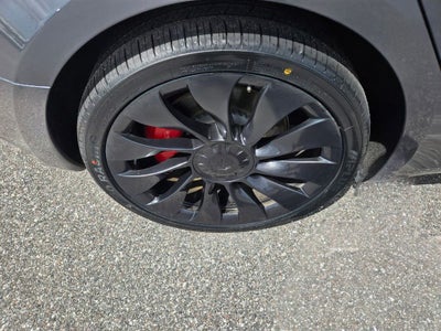 2023 Tesla Model 3 Performance