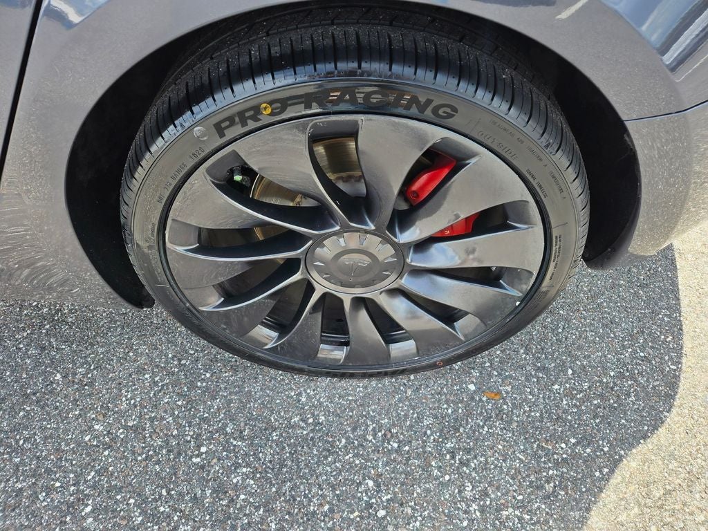 2023 Tesla Model 3 Performance