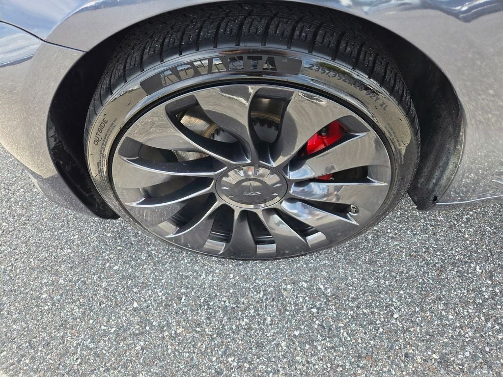2023 Tesla Model 3 Performance