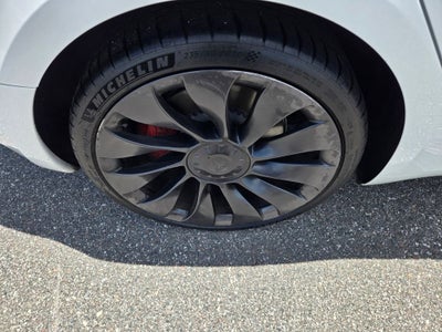 2023 Tesla Model 3 Performance