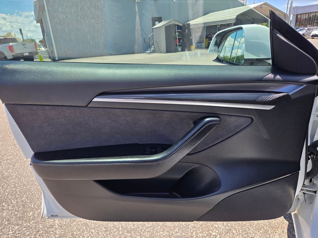 2023 Tesla Model 3 Performance