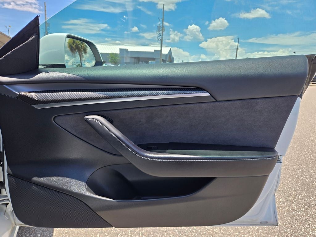 2023 Tesla Model 3 Performance