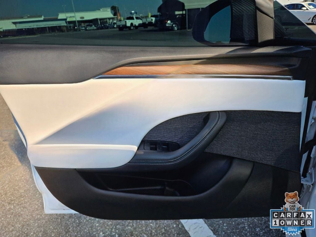 2023 Tesla Model S Standard Range