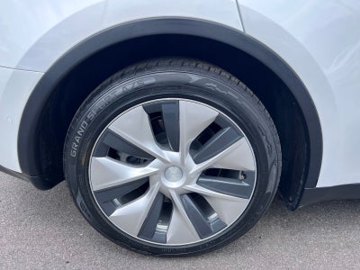 2020 Tesla Model Y Long Range