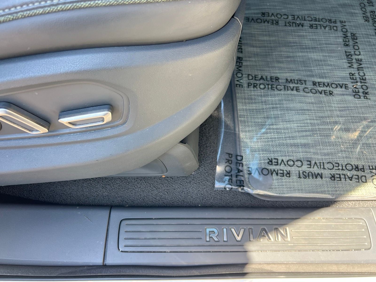 2022 Rivian R1T Adventure