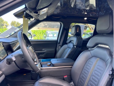 2022 Rivian R1T Adventure