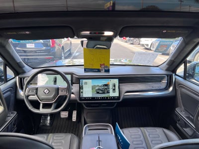 2022 Rivian R1T Adventure