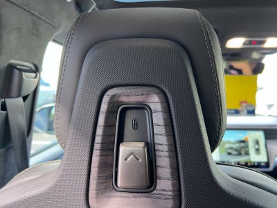 2022 Rivian R1T Adventure