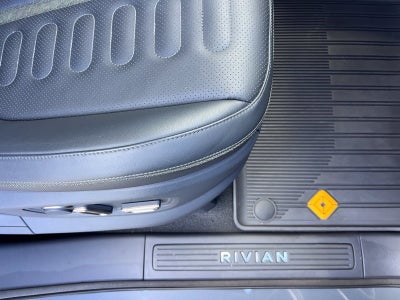2022 Rivian R1T Adventure