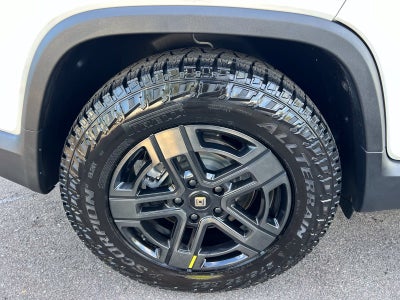 2023 Rivian R1T Adventure