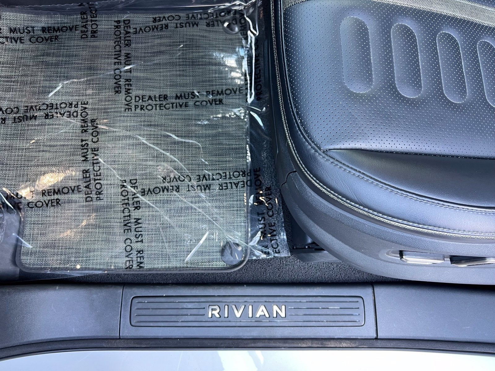2023 Rivian R1T Adventure