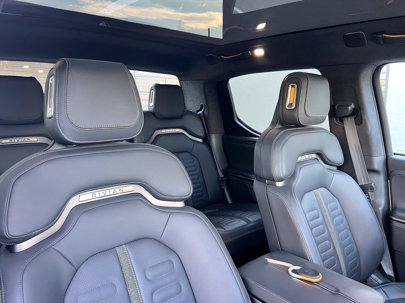2023 Rivian R1T Adventure