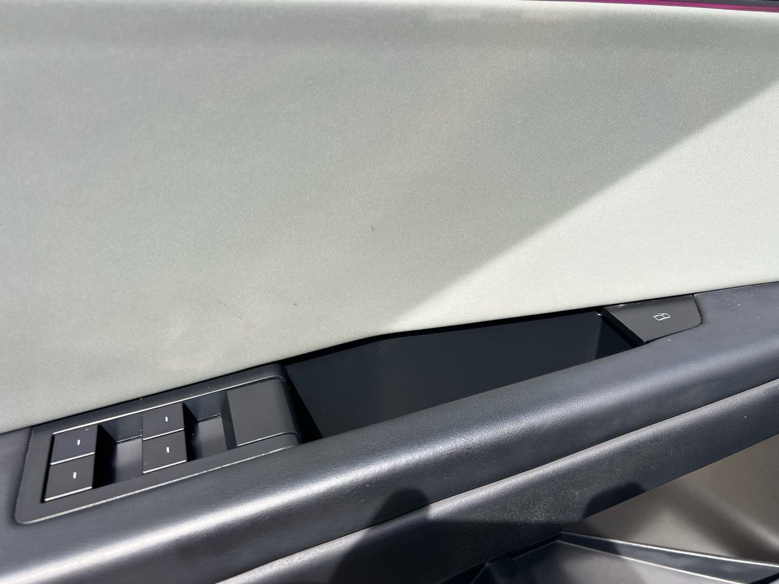 2024 Tesla Cybertruck Base