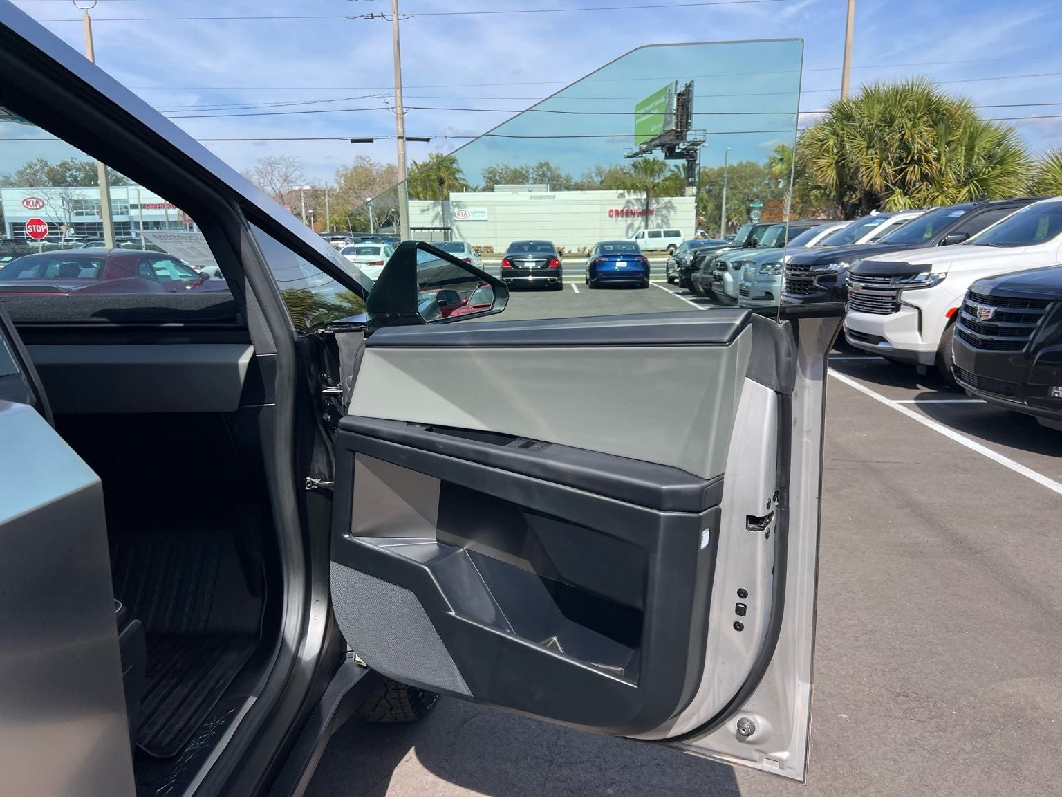 2024 Tesla Cybertruck Base