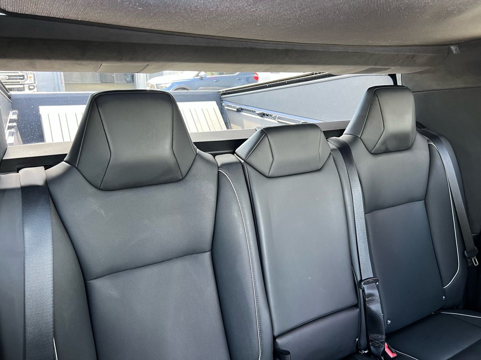 2024 Tesla Cybertruck Base