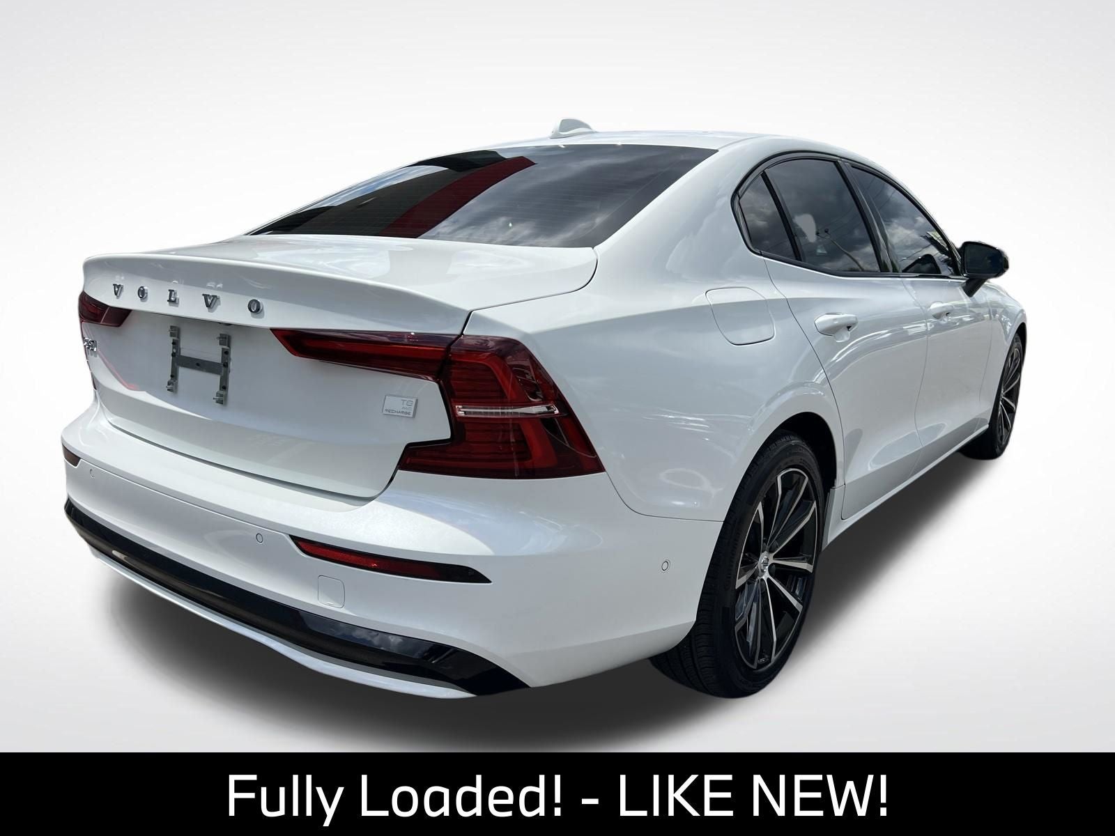 2023 Volvo S60 Recharge Plug-In Hybrid T8 Plus Dark Theme