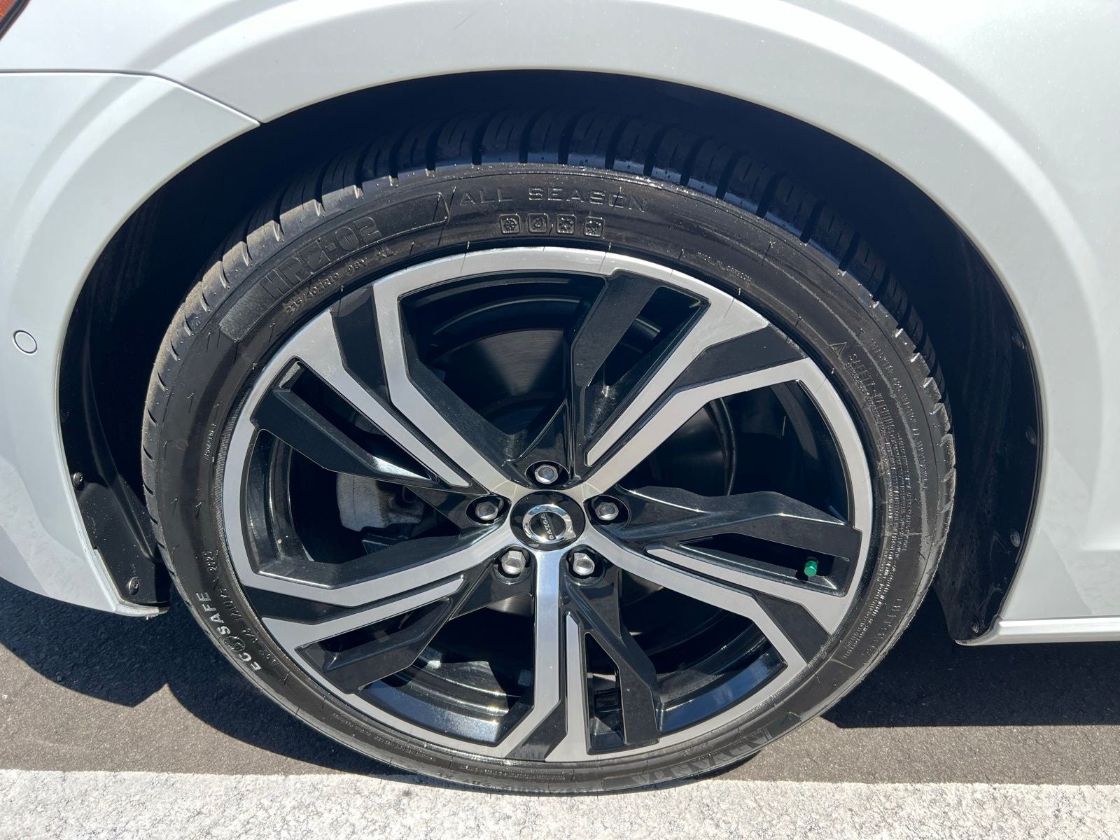 2024 Volvo S60 Ultimate